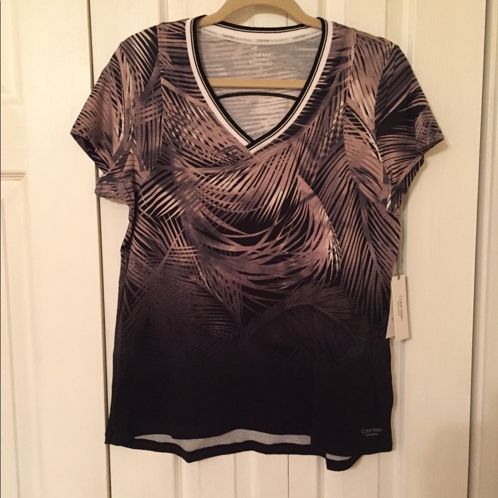 🆕 Calvin Klein Ombré Performance V-Neck Tee M